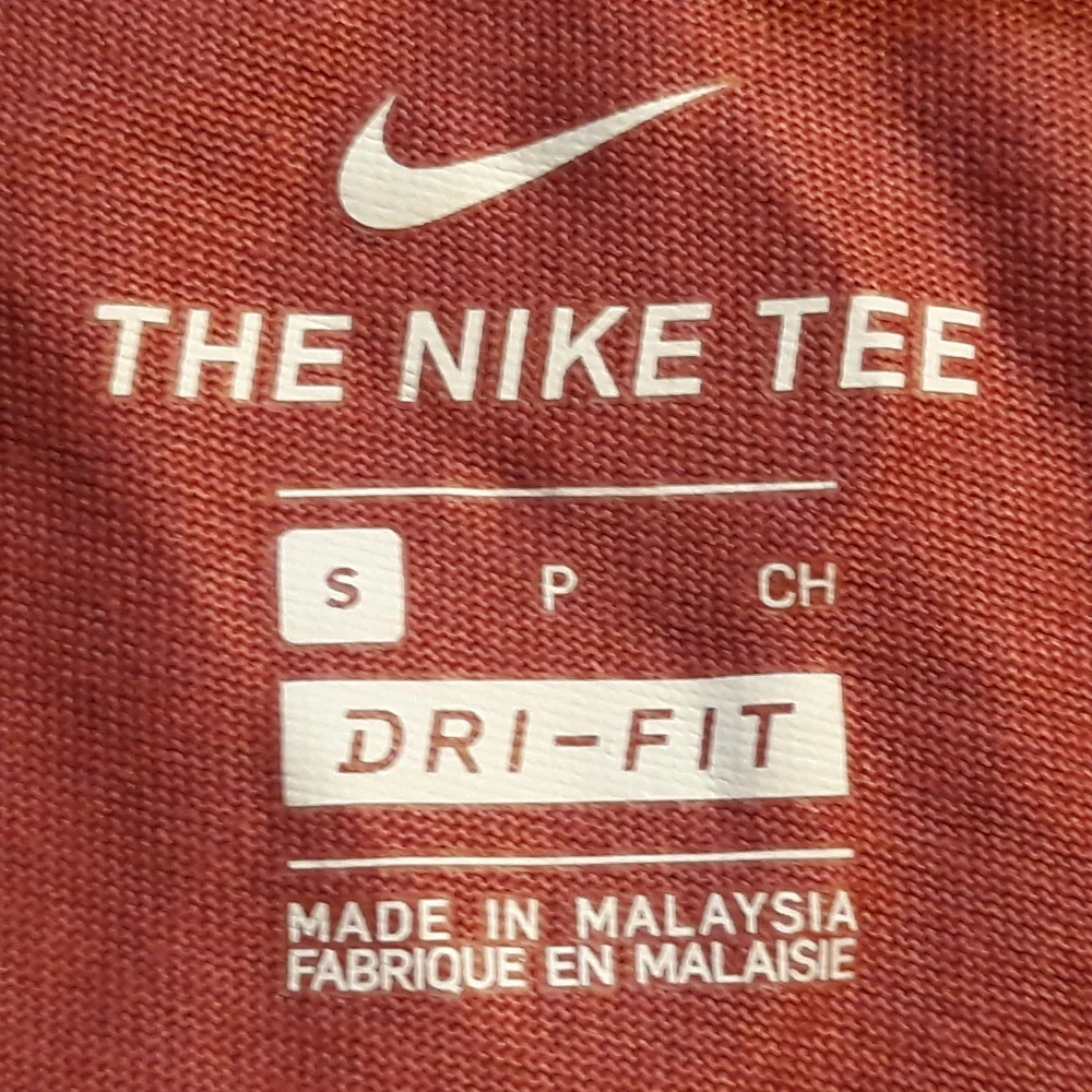 The Nike Tee Dri Fit Tank Top Red with Gold Glitter Swoop - Size Small - Picture 4 of 10